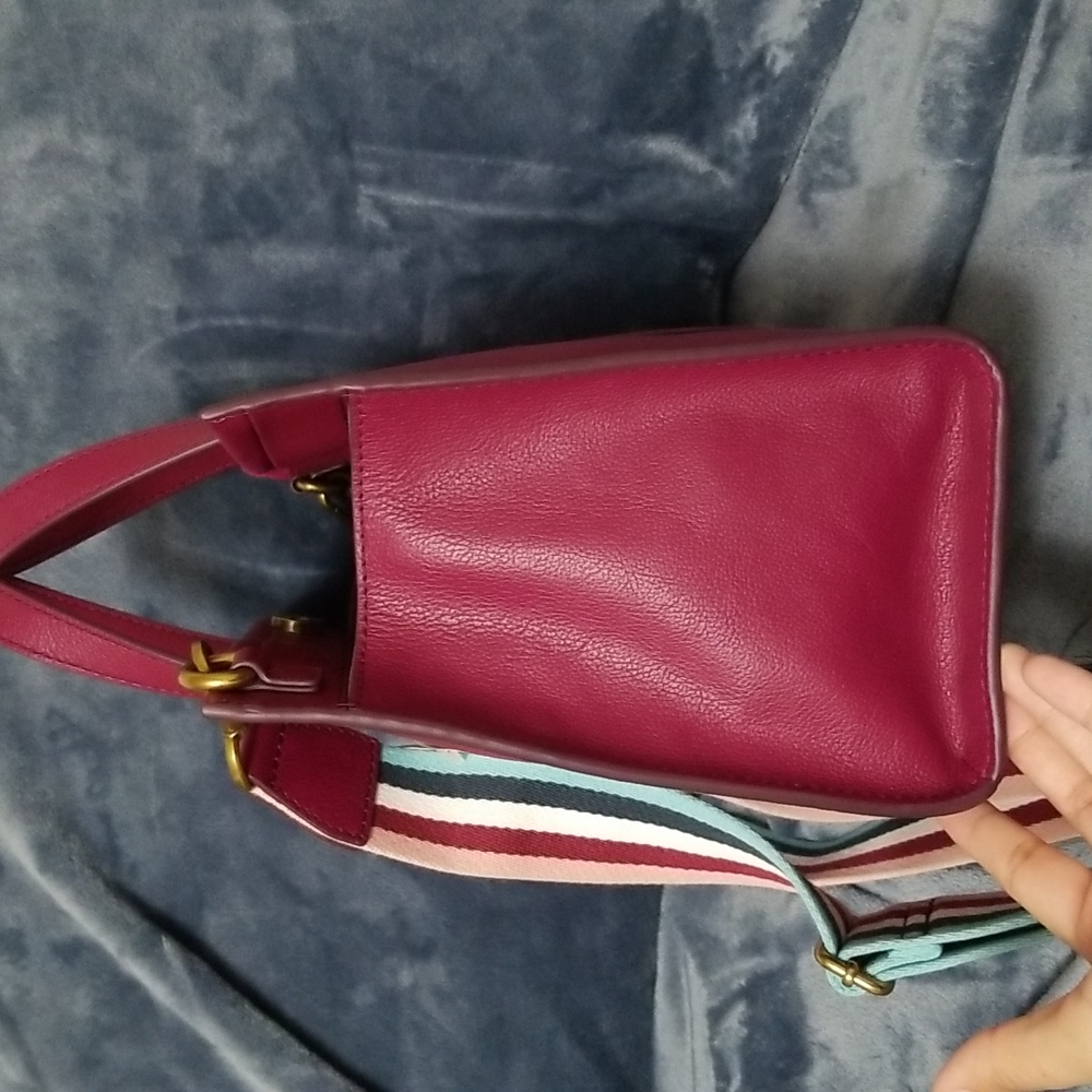 Fossil Satchel Raspberry - Picture 8 of 11
